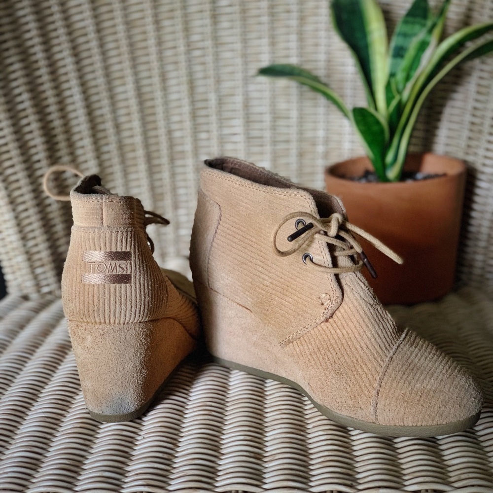 Tom’s desert wedge